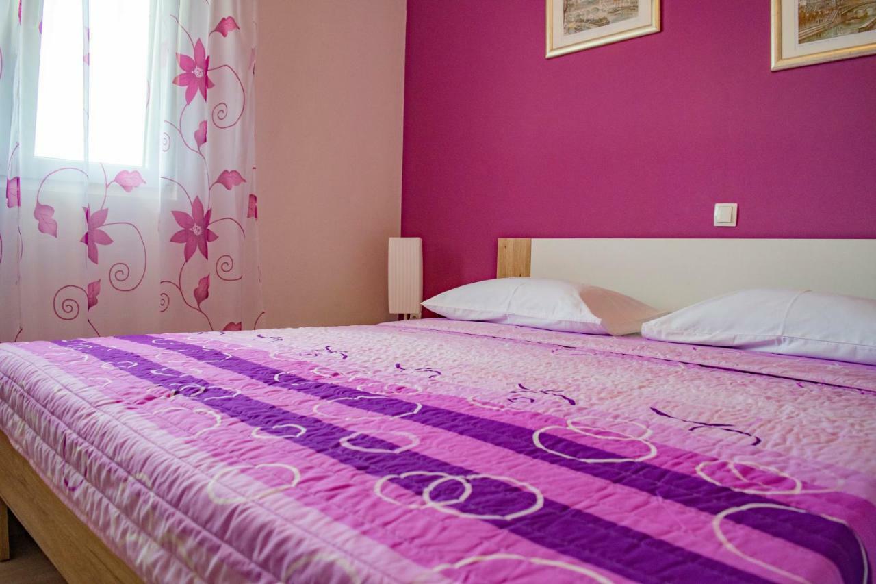 Apartments Solta Gornje Selo Exterior photo